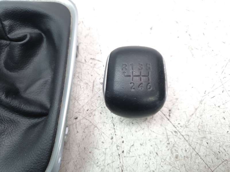 Recambio de pomo palanca cambio para citroën c3 shine referencia OEM IAM 98118898ZD  