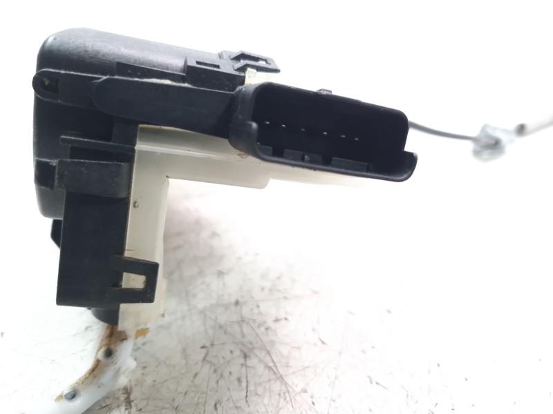 Recambio de cerradura puerta delantera izquierda para citroën c3 shine referencia OEM IAM 9812398180  