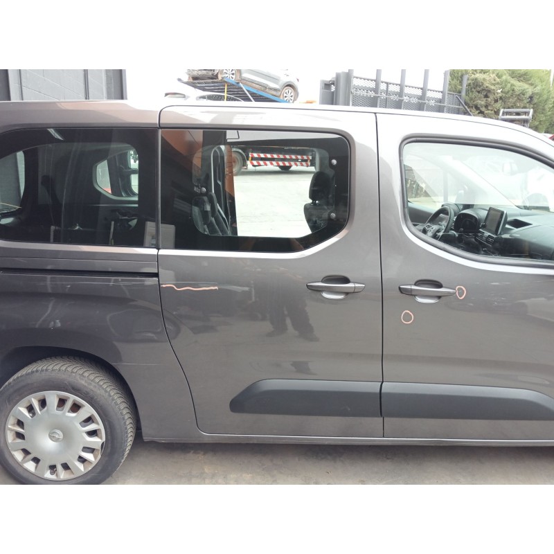 Recambio de puerta lateral corredera derecha para opel combo e tour / life (k9) 1.5 referencia OEM IAM   