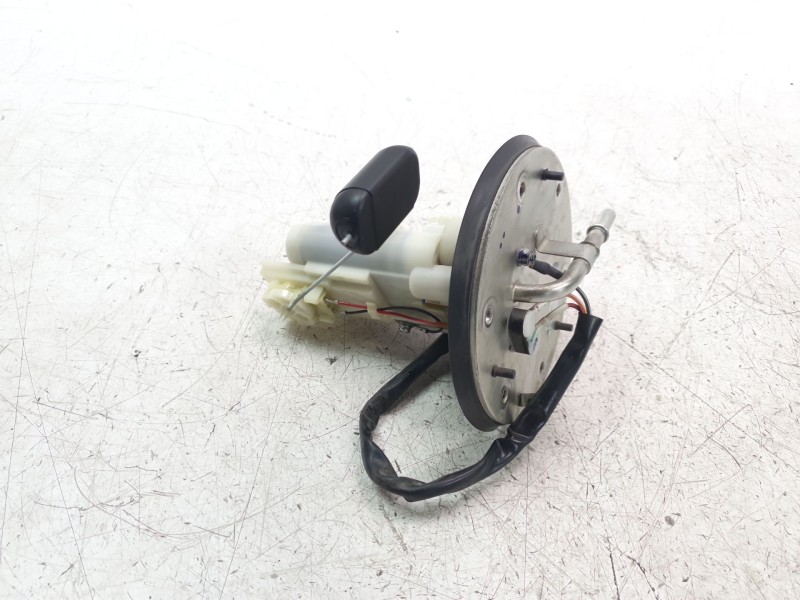 Recambio de bomba combustible para honda cb 650r referencia OEM IAM MKND52  