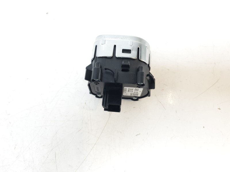Recambio de conmutador de arranque para mercedes-benz clase glb (bm 247) 1.3 cat referencia OEM IAM 1779051001  
