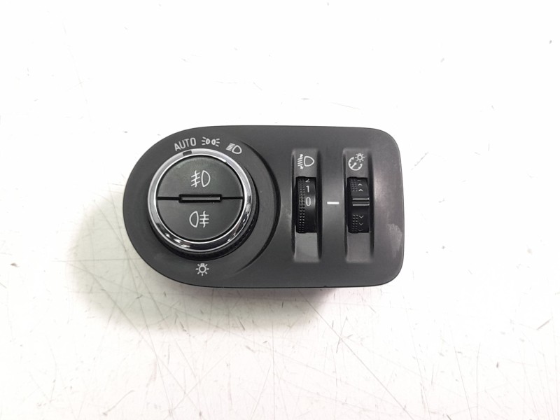 Recambio de mando luces para opel astra k lim. 5türig dynamic referencia OEM IAM 39050757  