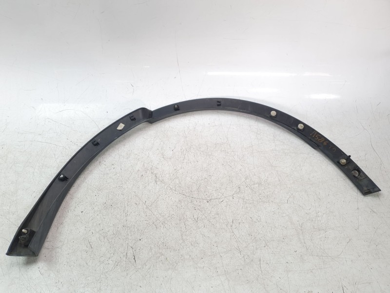 Recambio de aletin trasero derecho para jaguar e-pace 2.0 diesel cat referencia OEM IAM J9C3290E22  