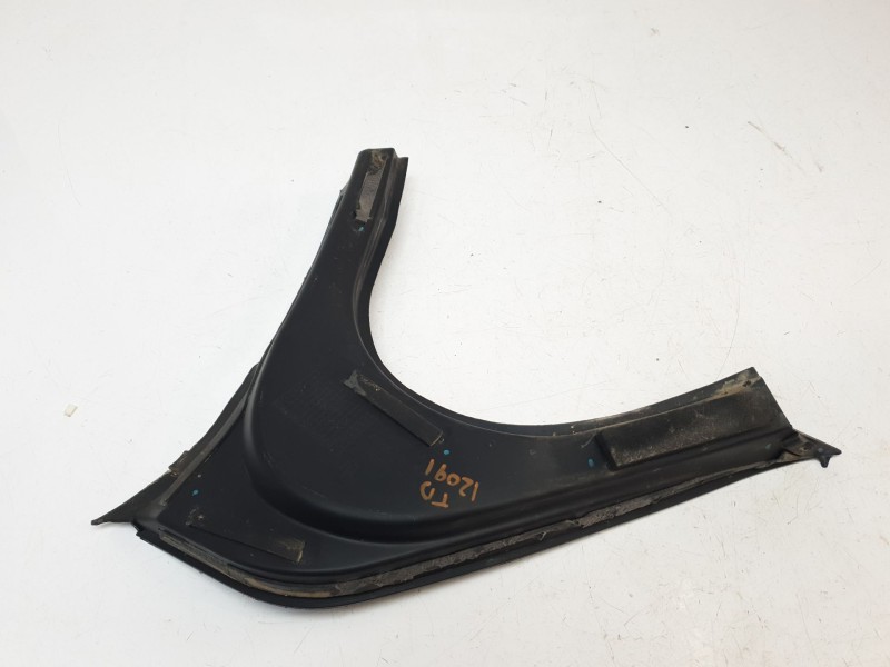Recambio de moldura para maserati ghibli iii (m157) 3.0 referencia OEM IAM 670036882  