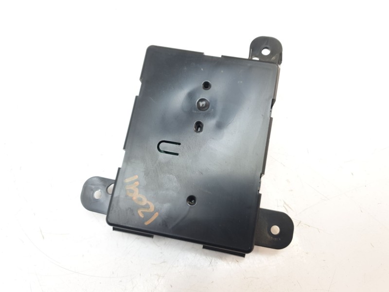 Recambio de modulo electronico para maserati ghibli iii (m157) 3.0 referencia OEM IAM 670105276  