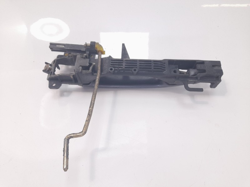 Recambio de maneta exterior delantera izquierda para toyota land cruiser (j12) 3.0 turbodiesel referencia OEM IAM 6921128070F2  