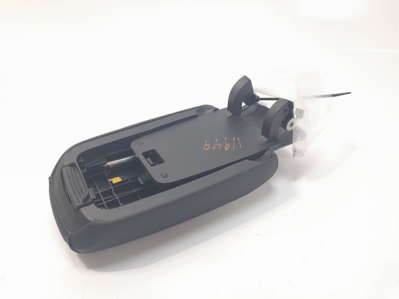 Recambio de apoyabrazos central para opel astra k lim. 5türig dynamic referencia OEM IAM 39108523  