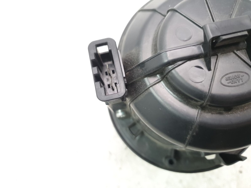 Recambio de ventilador calefaccion para jaguar e-pace 2.0 diesel cat referencia OEM IAM EC069002  