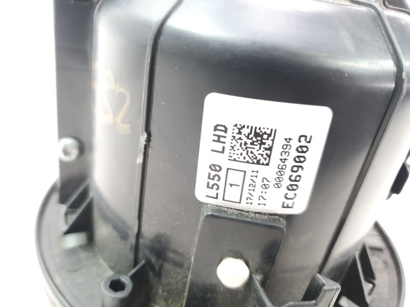 Recambio de ventilador calefaccion para jaguar e-pace 2.0 diesel cat referencia OEM IAM EC069002  