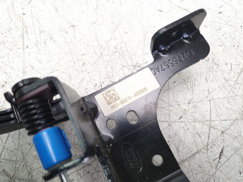Recambio de apoyabrazos central para jaguar e-pace 2.0 diesel cat referencia OEM IAM J9C3045C74AC0QKW  