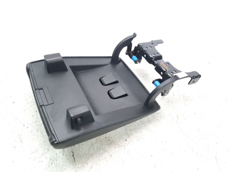 Recambio de apoyabrazos central para jaguar e-pace 2.0 diesel cat referencia OEM IAM J9C3045C74AC0QKW  