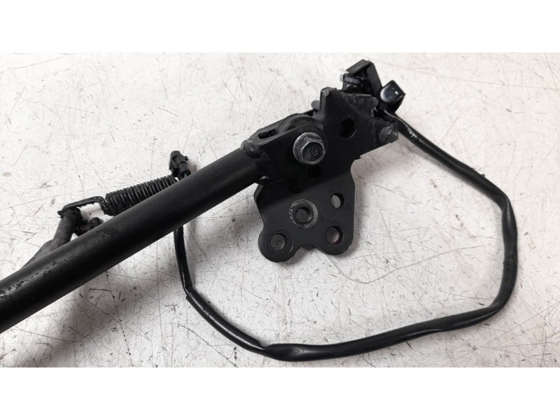 Recambio de caballete lateral para bmw f 800 r 800 r referencia OEM IAM 46537718133  