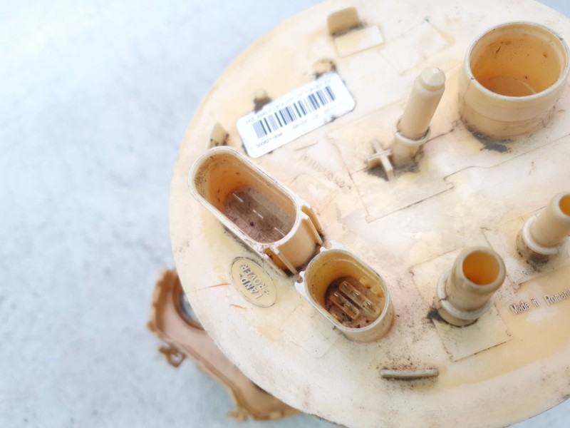 Recambio de bomba combustible para jaguar e-pace 2.0 diesel cat referencia OEM IAM J9C39H307EA  