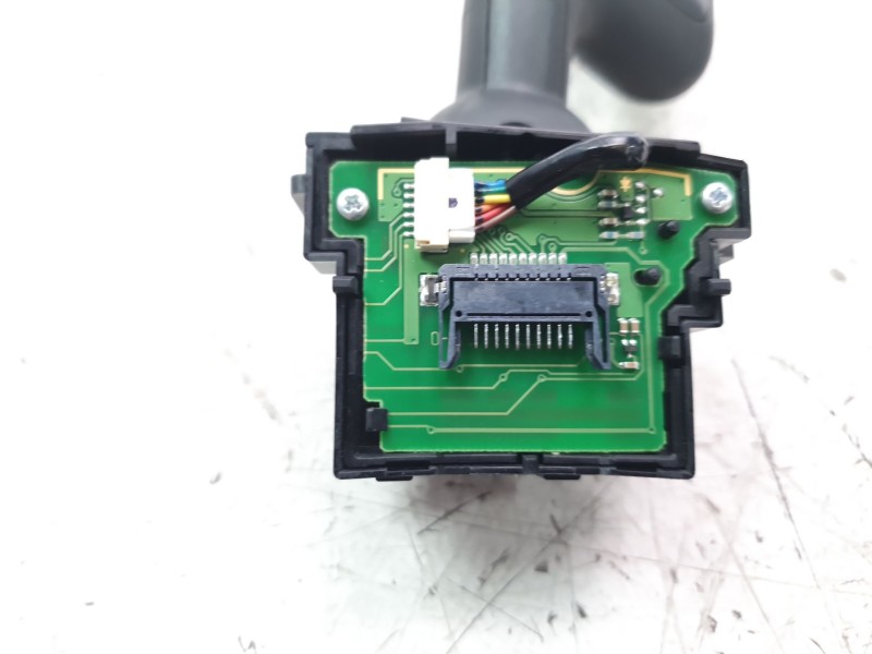 Recambio de mando limpia para jaguar e-pace 2.0 diesel cat referencia OEM IAM J8A23F973AA  