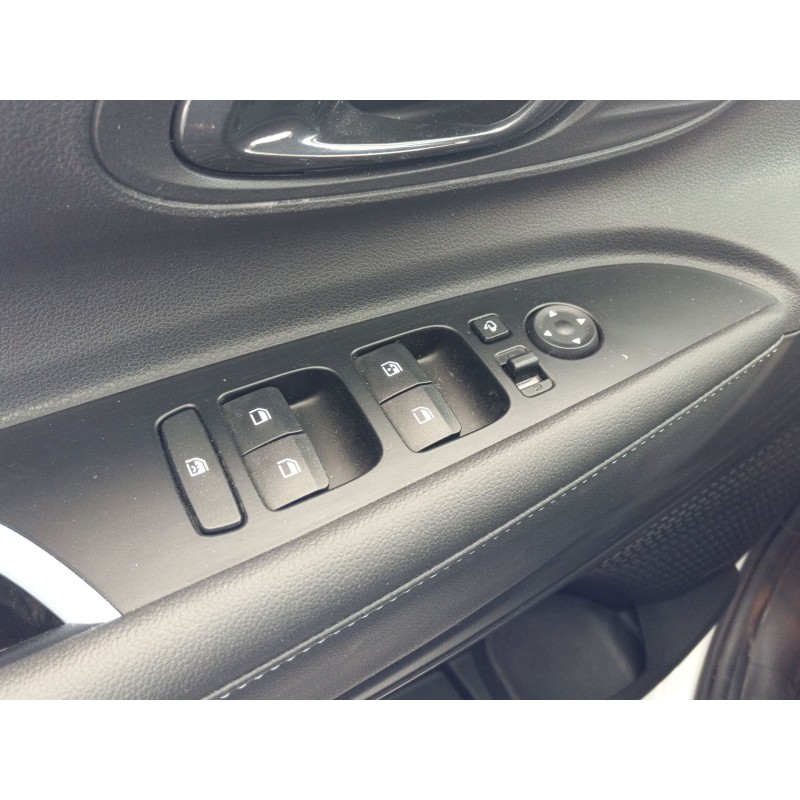 Recambio de mando elevalunas delantero izquierdo para hyundai i20 iii (bc3, bi3) 1.6 t-gdi referencia OEM IAM   