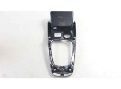 Recambio de moldura para nissan pulsar (c13) acenta referencia OEM IAM 969343ZL1A   2