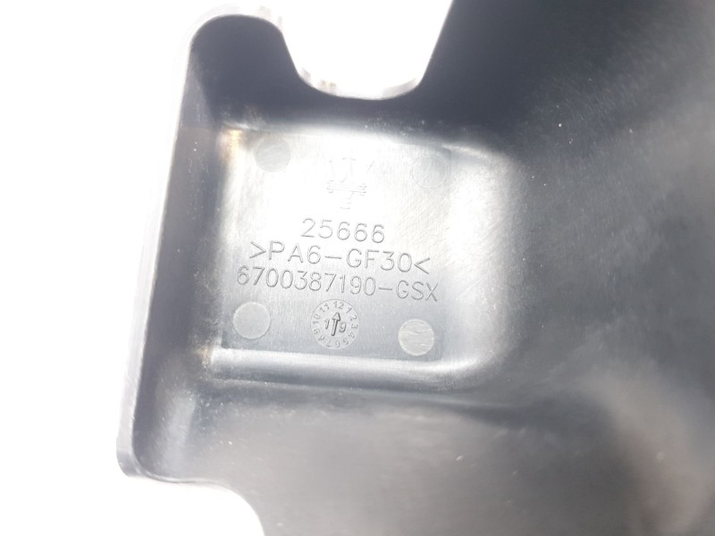 Recambio de moldura para maserati ghibli iii (m157) 3.0 referencia OEM IAM 670038719  