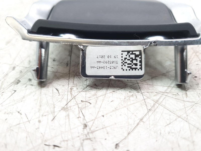 Recambio de moldura para jaguar e-pace 2.0 diesel cat referencia OEM IAM J9C318443AA  