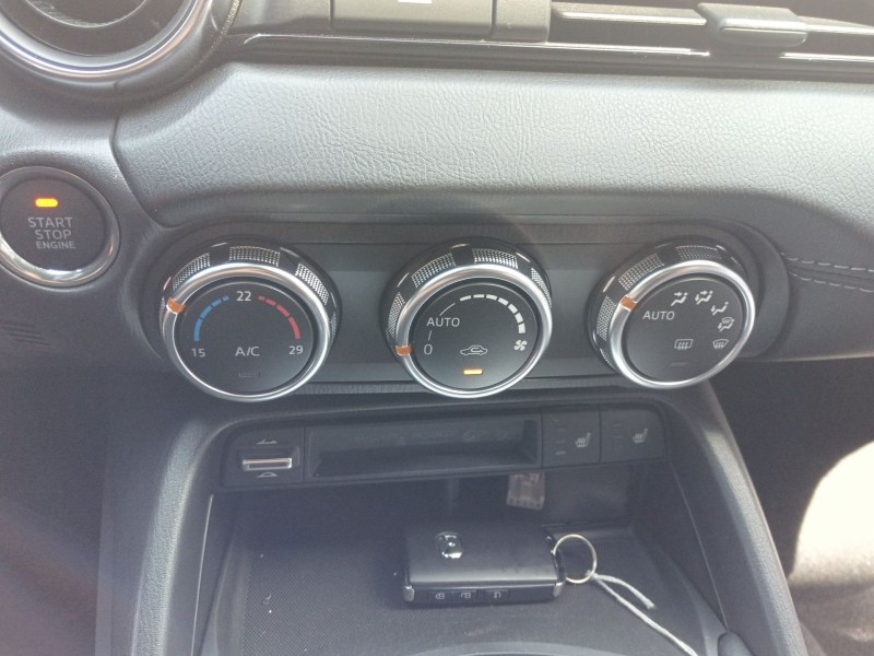 Recambio de mando calefaccion / aire acondicionado para mazda mx-5 iv (nd__) 2.0 (nd6e) referencia OEM IAM   