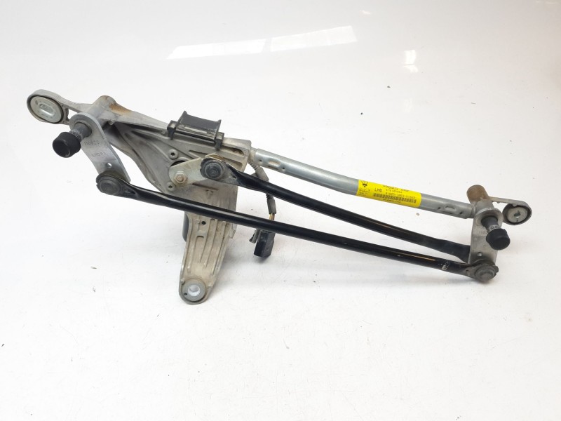 Recambio de motor limpia delantero para maserati ghibli iii (m157) 3.0 referencia OEM IAM 670105984  