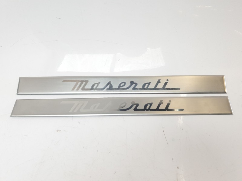 Recambio de moldura para maserati ghibli iii (m157) 3.0 referencia OEM IAM 670078580  