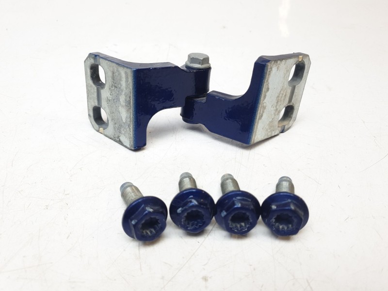 Recambio de bisagra puerta para maserati ghibli iii (m157) 3.0 referencia OEM IAM 675000160  