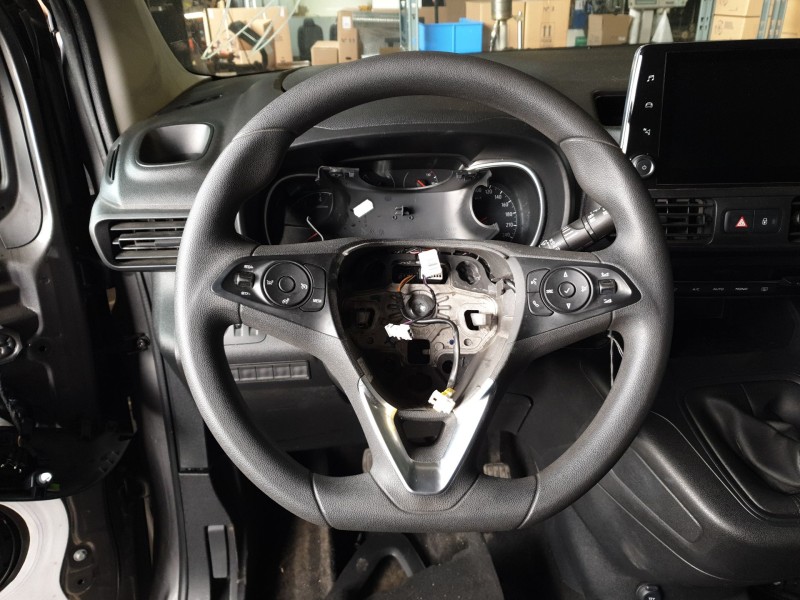 Recambio de volante para opel combo e tour / life (k9) 1.5 referencia OEM IAM   