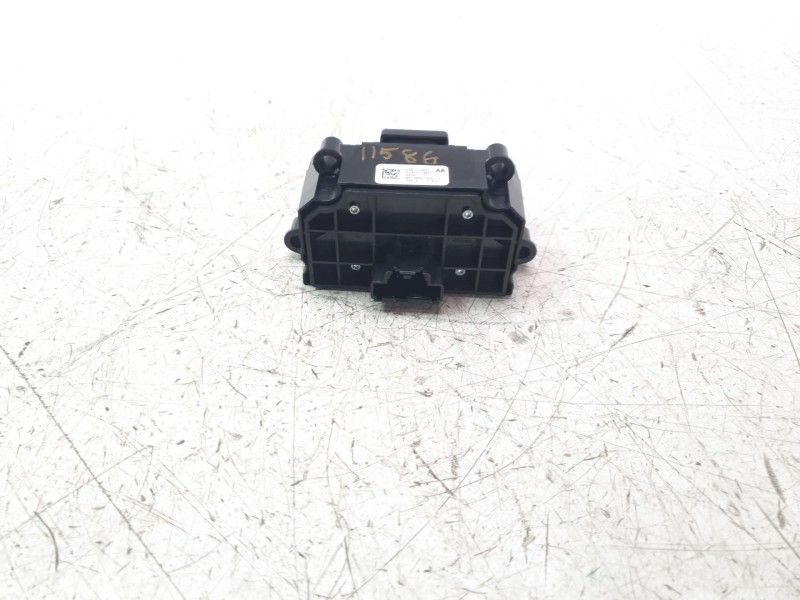 Recambio de palanca freno para jaguar e-pace 2.0 diesel cat referencia OEM IAM J9C32B623  