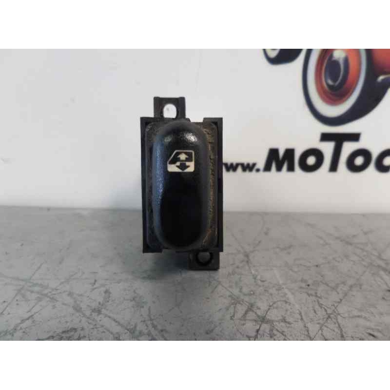 Recambio de mando elevalunas delantero izquierdo para renault laguna (b56) 2.0 rt (b56c/h/l) referencia OEM IAM   