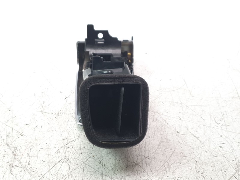Recambio de rejilla aireadora para jaguar e-pace 2.0 diesel cat referencia OEM IAM J9C3018B09A  