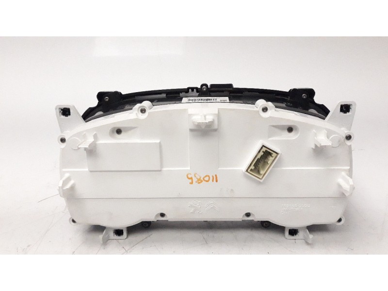 Recambio de cuadro instrumentos para opel vivaro furgón 1.5 cdti dpf referencia OEM IAM 9837472880  