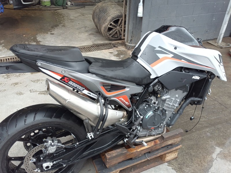 Recambio de abs para ktm duke 790 duke l referencia OEM IAM   