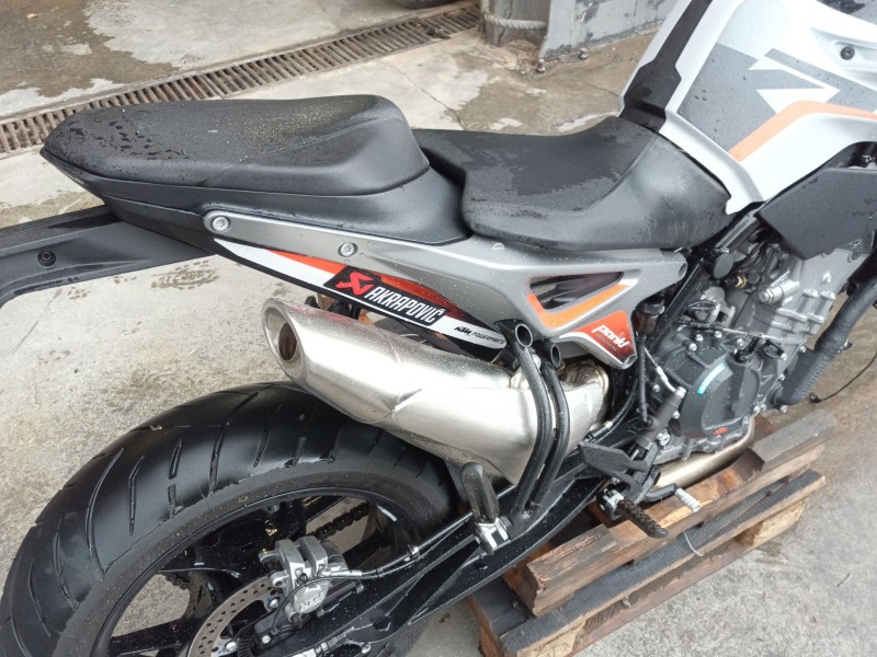 Recambio de subchasis trasero para ktm duke 790 duke l referencia OEM IAM   