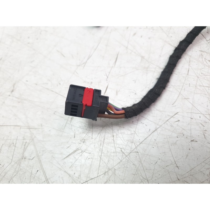 Recambio de amortiguadores maletero / porton para jaguar e-pace 2.0 diesel cat referencia OEM IAM J9C370354AC  