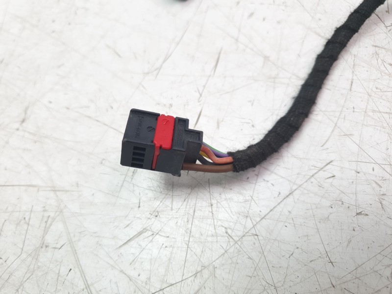 Recambio de amortiguadores maletero / porton para jaguar e-pace 2.0 diesel cat referencia OEM IAM J9C370354AC  