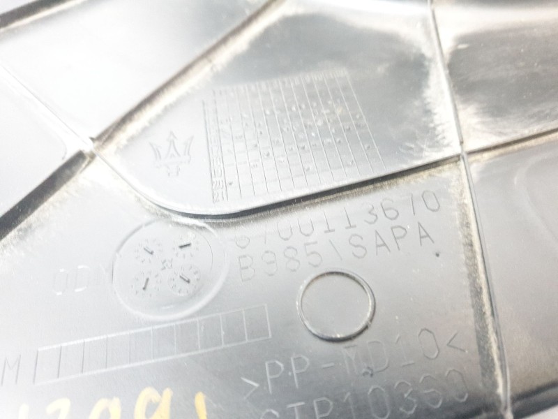 Recambio de moldura para maserati ghibli iii (m157) 3.0 referencia OEM IAM 670011367  