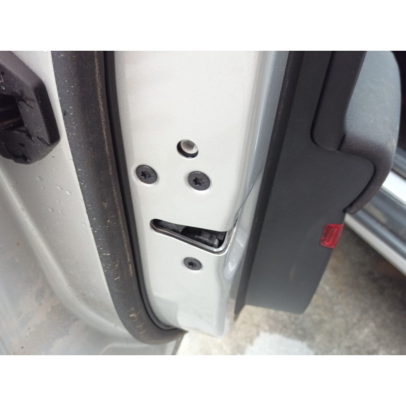 Recambio de cerradura puerta delantera izquierda para ford focus sportbreak focus sportbreak referencia OEM IAM   