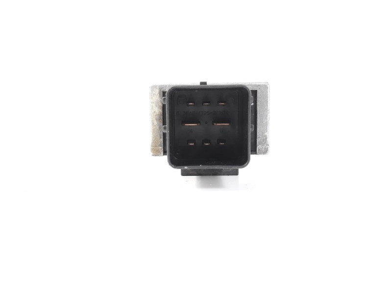 Recambio de caja precalentamiento para dacia sandero 1.5 dci diesel fap cat referencia OEM IAM 110678071R  