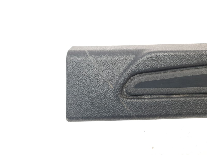 Recambio de moldura para alfa romeo giulia (952) 2.2 jtdm cat referencia OEM IAM 156107575  