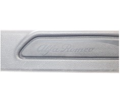 Recambio de moldura para alfa romeo giulia (952) 2.2 jtdm cat referencia OEM IAM 156107572   2