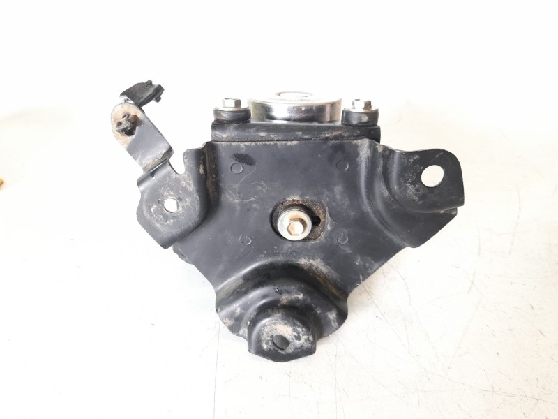 Recambio de abs para toyota hilux vii 2.4 d referencia OEM IAM 8954171780  