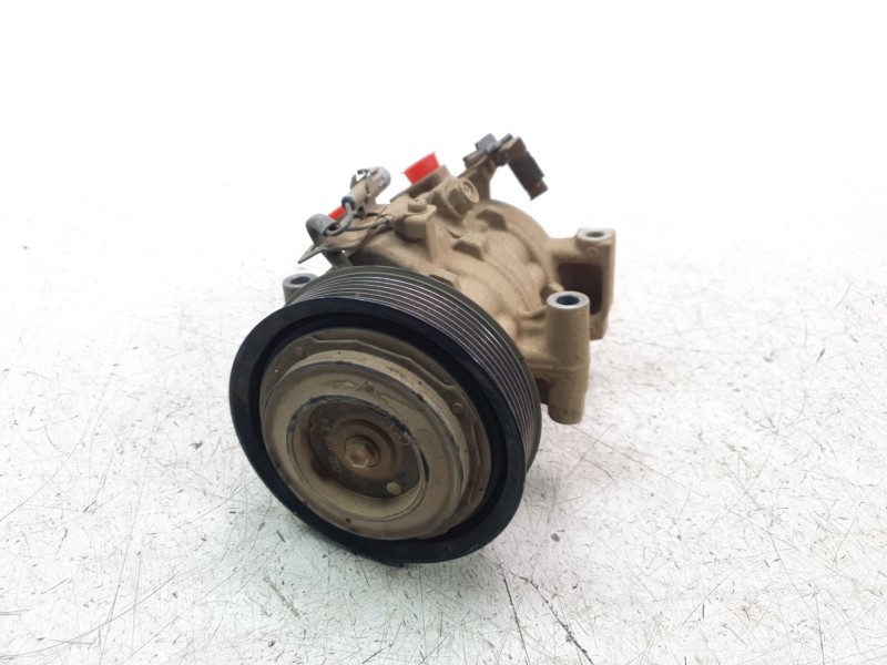 Recambio de compresor aire acondicionado para toyota hilux vii 2.4 d referencia OEM IAM X14472802720 10SRE11C 