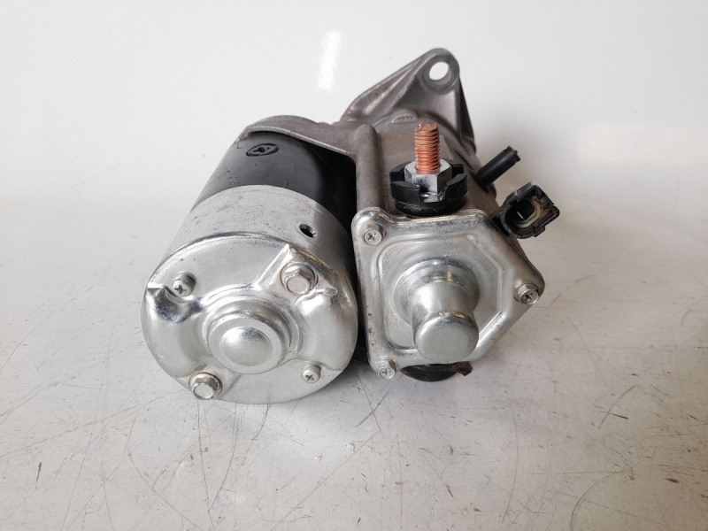 Recambio de motor arranque para toyota hilux vii 2.4 d referencia OEM IAM 281000L052  ARF630304 , S70343