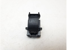 MANDO ELEVALUNAS TRASERO DERECHO 8481002260 193354 