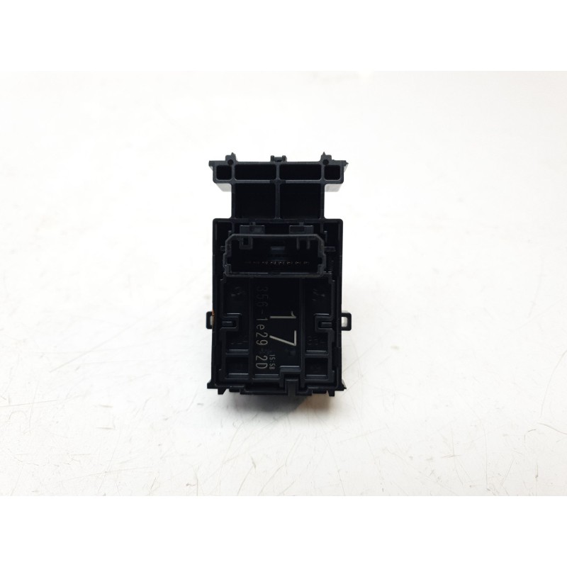 Recambio de mando elevalunas trasero derecho para toyota yaris cross (mxp_) 1.5 hybrid (mxpj10) referencia OEM IAM 8481002260 19