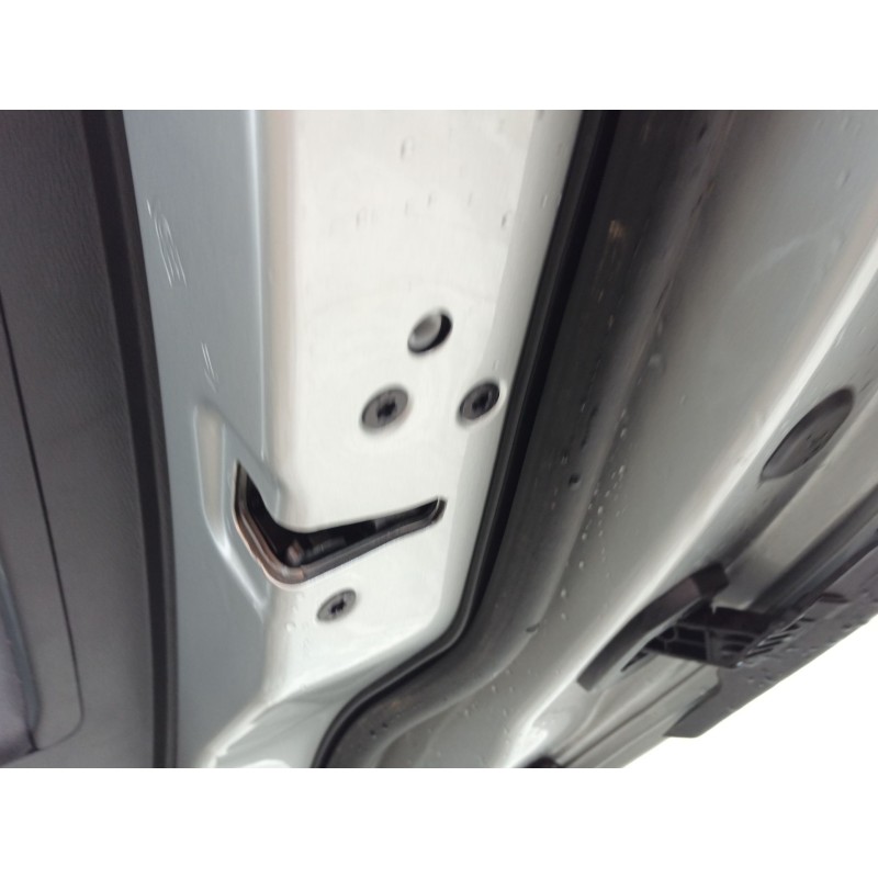 Recambio de cerradura puerta trasera derecha para ford focus sportbreak focus sportbreak referencia OEM IAM   