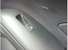 Recambio de mando elevalunas delantero derecho para ford focus sportbreak focus sportbreak referencia OEM IAM   