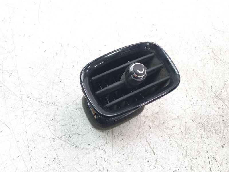 Recambio de rejilla aireadora para mini countryman (f60) cooper s e all4 referencia OEM IAM 933276411  