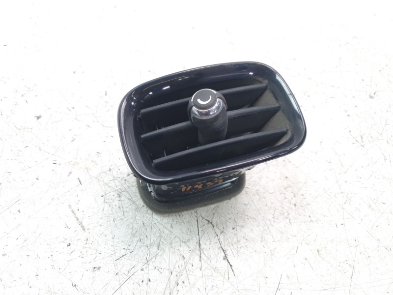 Recambio de rejilla aireadora para mini countryman (f60) cooper s e all4 referencia OEM IAM 933276411  