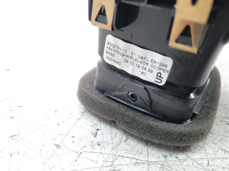 Recambio de rejilla aireadora para mini countryman (f60) cooper s e all4 referencia OEM IAM 933276411  